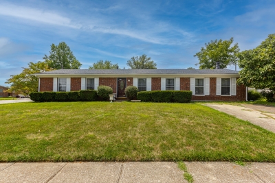 147 Paddock Drive, Versailles, KY