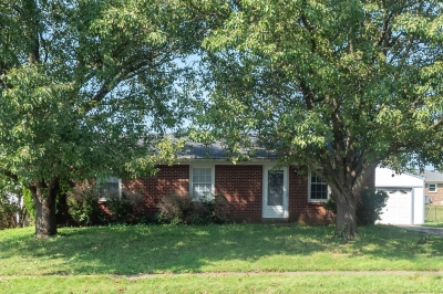 848 Kingsway Drive, Versailles, KY