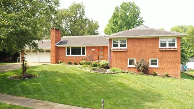 529 Meadow Lane, Versailles, KY