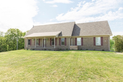 1717 Kissing Ridge Road, Nicholasville, KY