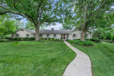 1404 Pendennis Circle, Lexington, KY