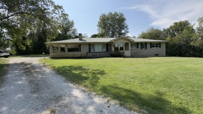 190 Treeline Drive, Berea, KY