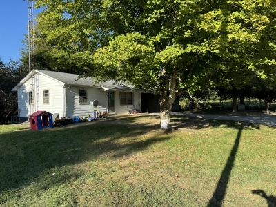 1466 Webb Road, Russell Springs, KY