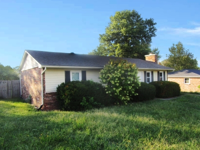 129 Molly Street, Versailles, KY