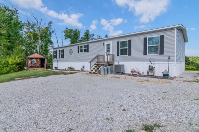 15001 Hwy 2004, McKee, KY