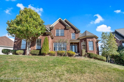 1108 Crossings Cove Court, Louisville, KY 