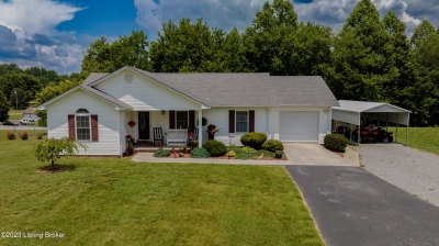 152 Hill Top Lane, Russell Springs, KY