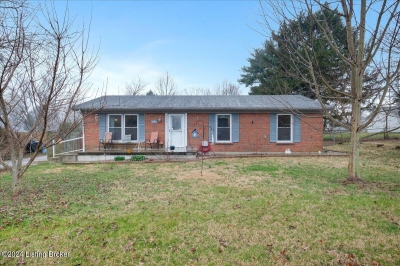 7402 Meadow Road, Crestwood, KY 