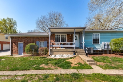 3011 Treeview Court, Louisville, KY 