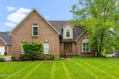 4511 Stone Lakes Drive, Louisville, KY 