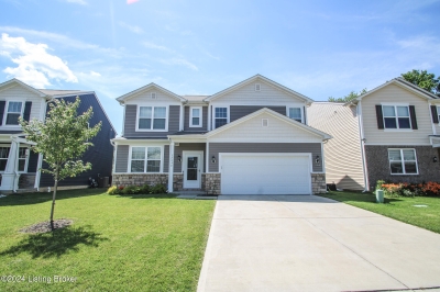 12040 Wooden Trace Drive, Louisville, KY 