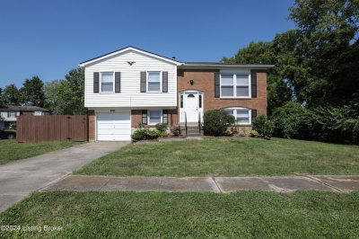 6722 Holly Lake Drive, Louisville, KY