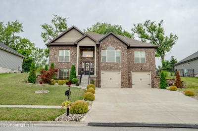 412 Reserves Court, Simpsonville, KY