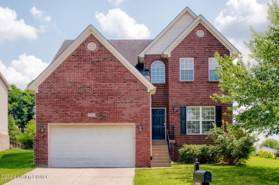 10715 Copper Ridge Drive, Louisville, KY