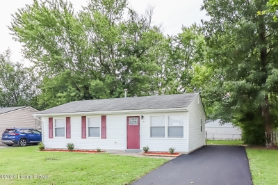 4614 E Indian Trail, Louisville, KY