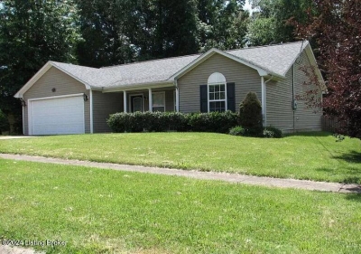 1987 S Woodland Drive, Radcliff, KY