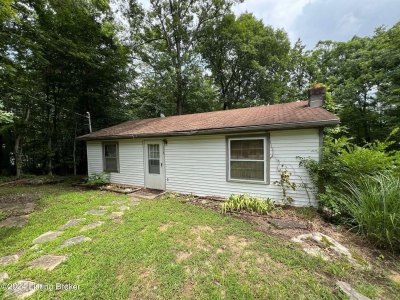 318 Woodland Drive, Mammoth Cave, KY