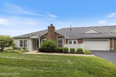 6204 River Forest Drive, Louisville, KY