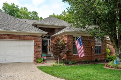 10438 Dove Chase Circle, Louisville, KY