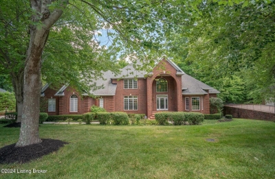 17000 Ash Hill Drive, Louisville, KY