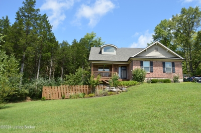 2823 Hollow Oak Drive, Crestwood, KY