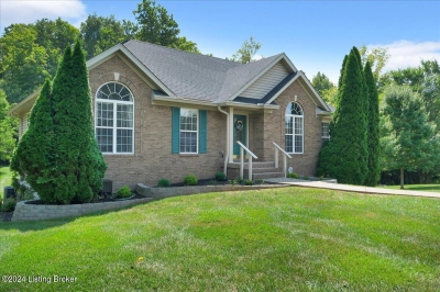 3106 Horseshoe Court, Crestwood, KY