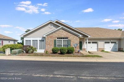 5239 Savannah Springs Drive, Louisville, KY