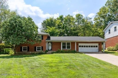 5612 Tall Oaks Court, Louisville, KY