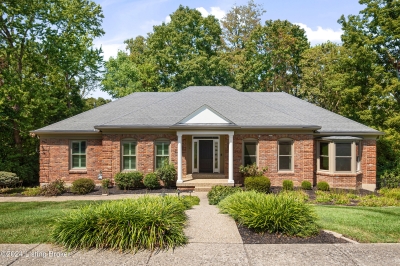 5230 Moccasin Trail, Louisville, KY