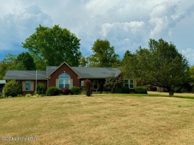 420 Bob Jeff Road, Shelbyville, KY