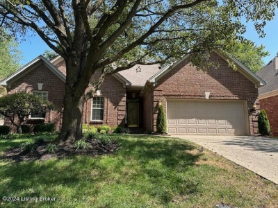 10005 Ivybridge Circle, Louisville, KY