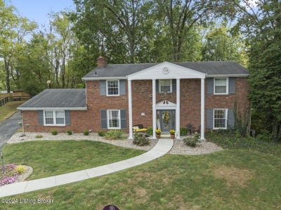 8412 Fox Ridge Court, Louisville, KY