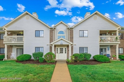 8402 Ambrosse Lane, Louisville, KY