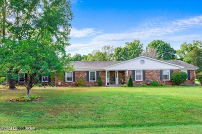 342 Colonial Drive, Mount Washington, KY