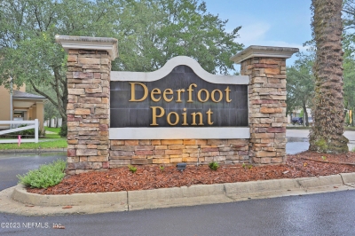 7232 Deerfoot Point Circle, Jacksonville, FL