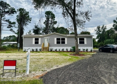 113 Palmland Avenue, Satsuma, FL