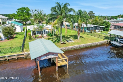 219 Sportsman Drive, Welaka, FL