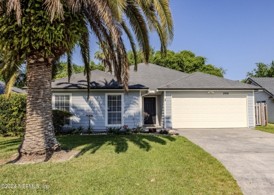 2858 Canyon Falls Drive, Jacksonville, FL 