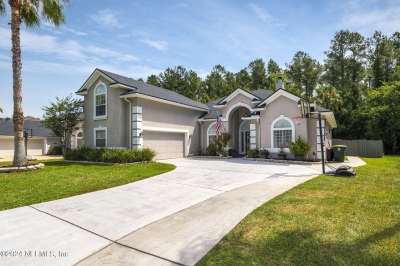 7859 Chase Meadows Drive, Jacksonville, FL