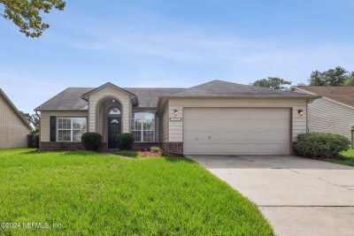 1589 Mountain Lake Drive, Jacksonville, FL