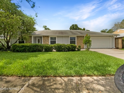 4729 Northern Pacific Drive, Jacksonville, FL