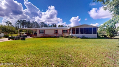 105 St Johns Avenue, Satsuma, FL