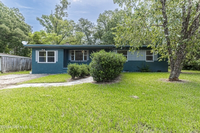 4819 Ducheneau Drive, Jacksonville, FL