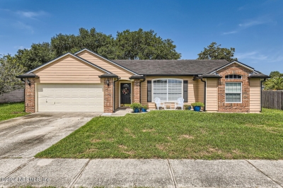 3122 Fox Squirrel Drive, Orange Park, FL