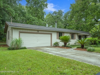 44052 Becker Avenue, Callahan, FL