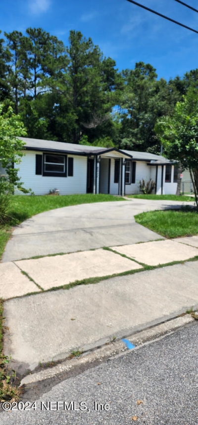 5211 Arrowsmith Road, Jacksonville, FL