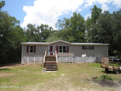 1261 Steel Bridge Road, Macclenny, FL