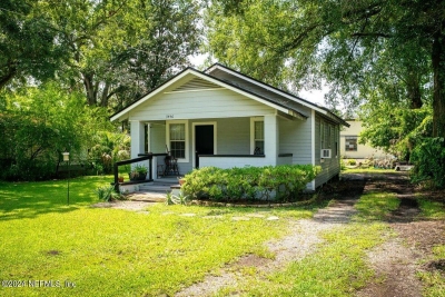 3446 Greenbrier Drive, Jacksonville, FL