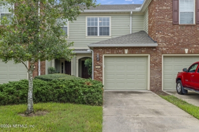 7073 Roundleaf Drive, Jacksonville, FL