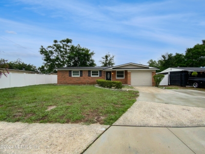 7958 Jaguar Drive, Jacksonville, FL